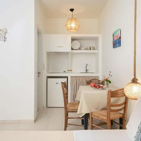 Manolis Apart Otel Kastrákion