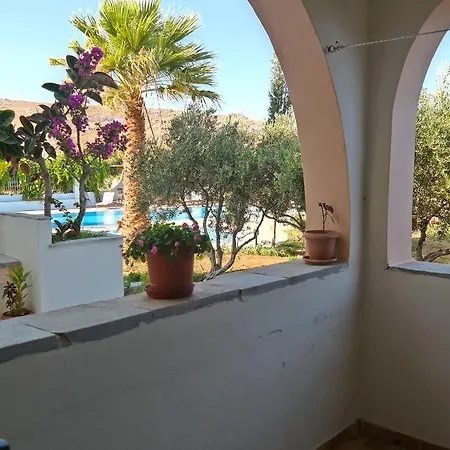 Manolis Lejlighedshotel