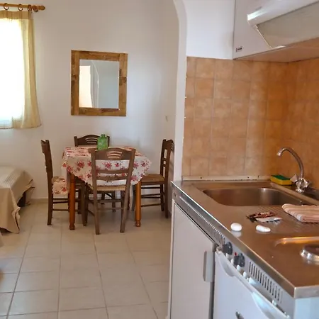 Manolis Apart Otel 3*