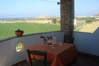 Manolis Apart Otel 3*