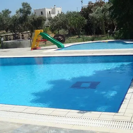 Manolis 3* Kastrákion