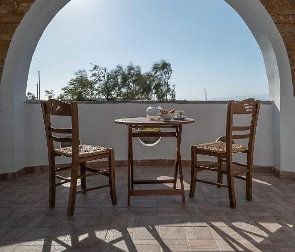 Manolis Lägenhetshotell 3*