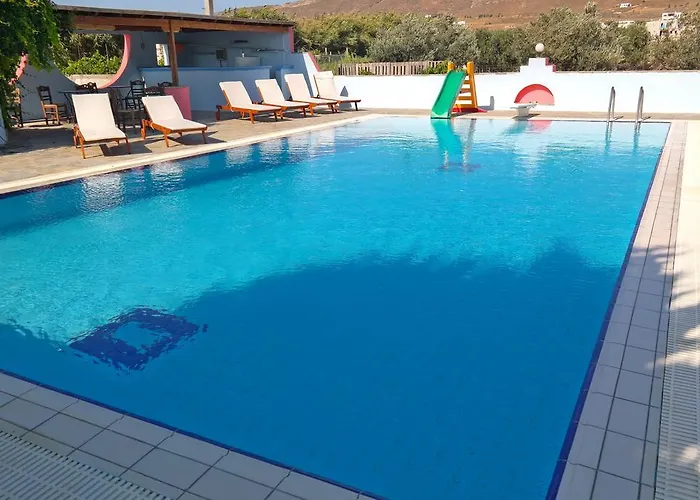 Manolis 3* Kastrákion