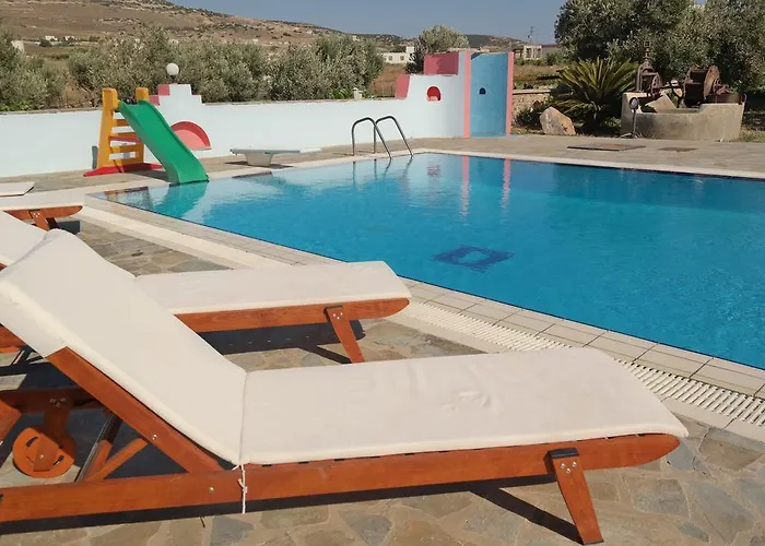 Manolis Lägenhetshotell