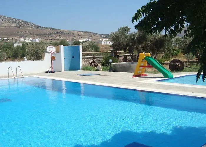 Manolis Lägenhetshotell 3*